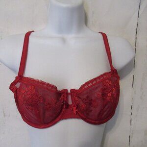 Chantelle Bra 34C Red Lace Sheer Push Up Underwire Back Closure 17850